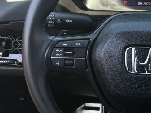 Used 2025 Honda Accord Sport image 14