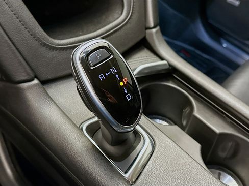 Used 2017 Cadillac XT5 Luxury w/ Driver Awareness Package image 25