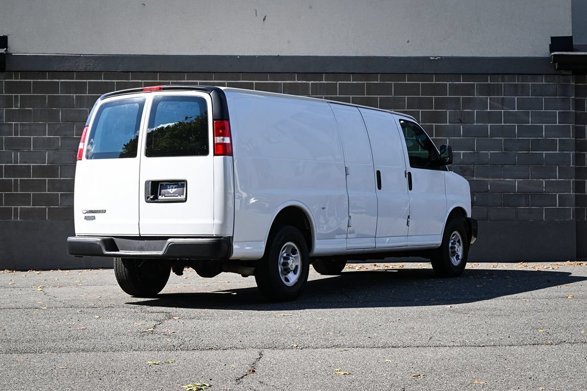 Used 2021 Chevrolet Express 2500 Extended w/ Driver Convenience Package RWD image 3