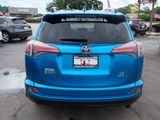 Used 2018 Toyota RAV4 LE image 4