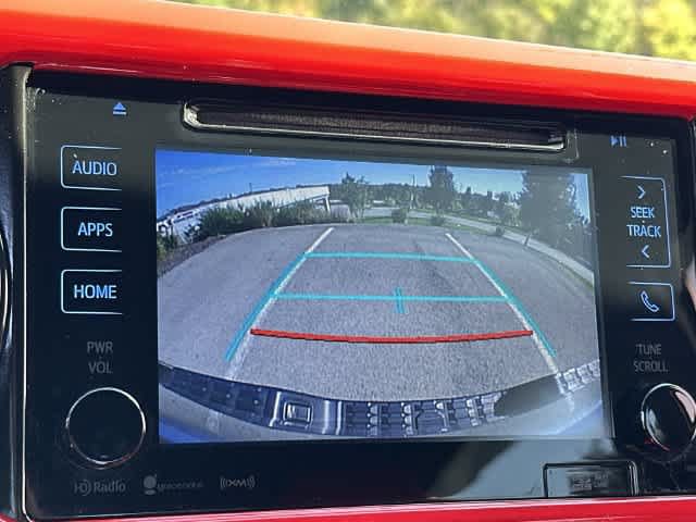 Used 2017 Toyota Tacoma TRD Sport w/ Premium & Technology Package AWD/4WD image 14
