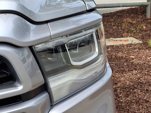 Used 2022 RAM 1500 Laramie w/ Sport Appearance Package AWD/4WD image 4