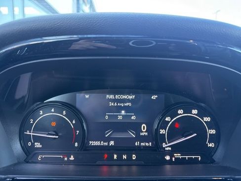 Used 2020 Lincoln Corsair AWD w/ Premium Package image 16