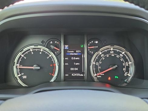 Used 2023 Toyota 4Runner Limited RWD image 18
