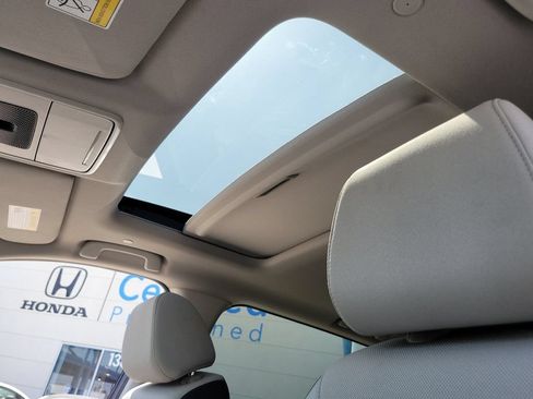 Certified 2024 Honda CR-V EX image 32