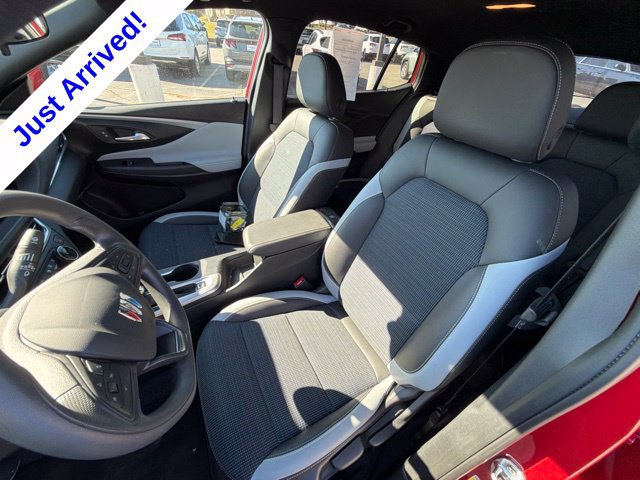Used 2026 Buick Envista Preferred FWD image 37