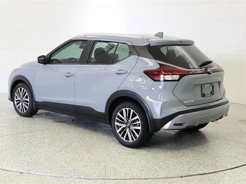 Used 2024 Nissan Kicks SV FWD image 5