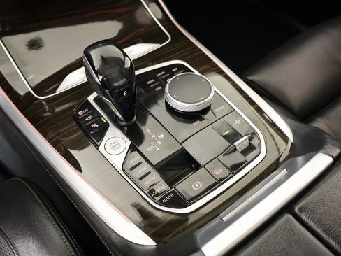 Used 2021 BMW X7 xDrive40i image 10