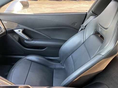 Used 2014 Chevrolet Corvette Stingray Coupe w/ 2LT Preferred Equipment Group image 19