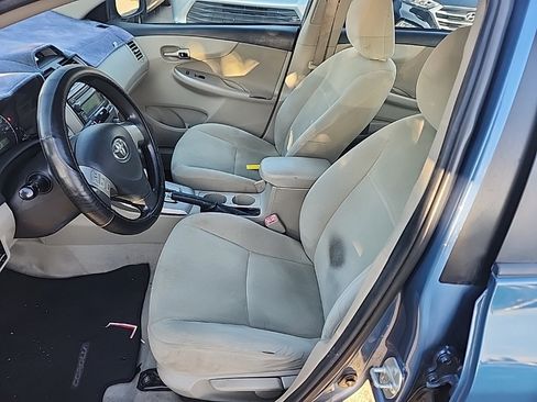 Used 2012 Toyota Corolla LE image 10