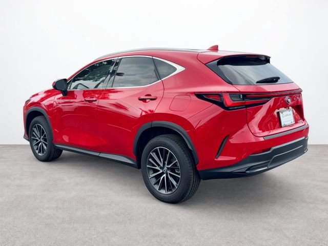 Used 2024 Lexus NX 250 FWD w/ Towing Package (2000 Lbs) image 3