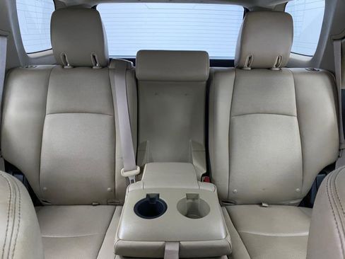 Used 2016 Toyota 4Runner Limited image 41