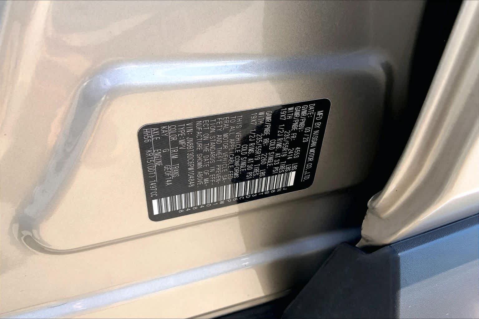 Used 2023 Nissan Rogue Platinum FWD image 37