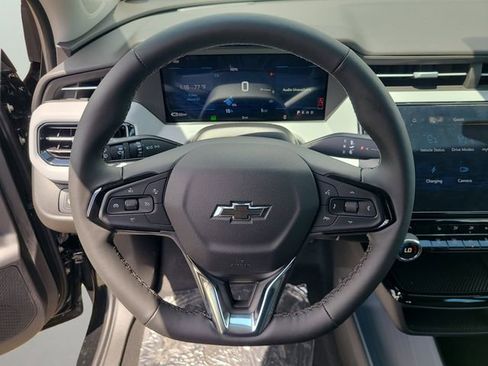 New 2027 Chevrolet Bolt LT w/ Comfort Package image 22