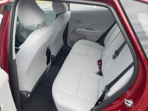 New 2027 Hyundai Kona SE FWD image 16