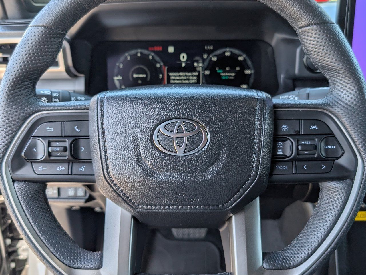 Used 2025 Toyota Tacoma 4x4 Double Cab Hybrid image 18