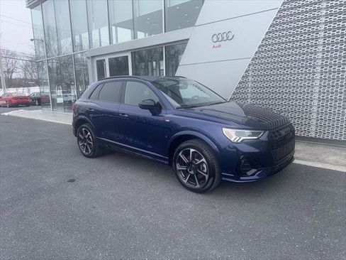 Used 2025 Audi Q3 2.0T Premium Plus w/ Premium Plus Package AWD/4WD image 1