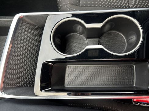 Used 2025 Chevrolet Equinox LT image 39