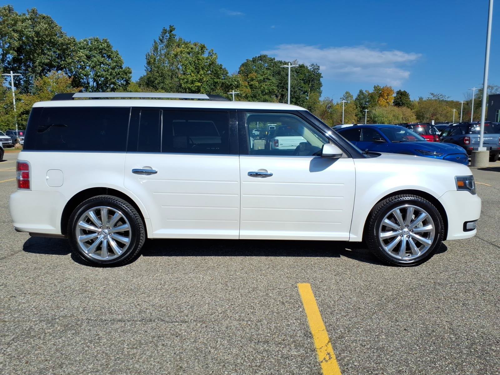 Used 2016 Ford Flex Limited FWD image 9