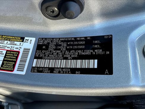 Used 2024 Toyota Highlander XSE FWD image 34