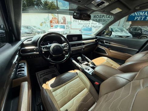 Used 2020 Kia Telluride SX w/ SX Prestige Package AWD/4WD image 18