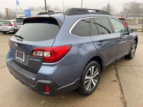 Used 2018 Subaru Outback 2.5i Limited image 5