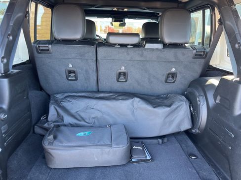 Used 2021 Jeep Wrangler Unlimited Rubicon 4xe w/ Steel Bumper Group image 44