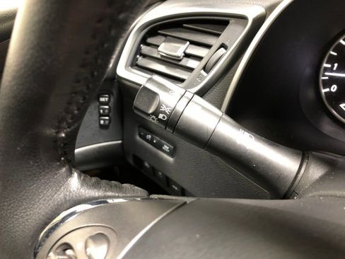 Used 2019 Nissan Murano Platinum image 23