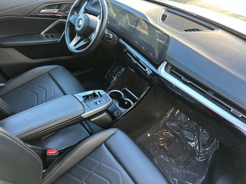 Used 2024 BMW X1 xDrive28i w/ Convenience Package AWD/4WD image 18