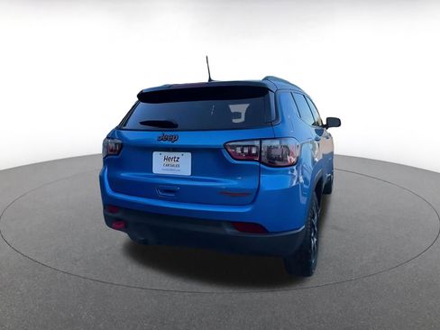 Used 2025 Jeep Compass Trailhawk image 15