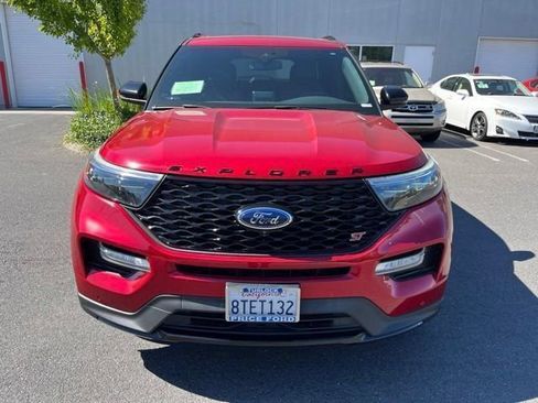 Used 2020 Ford Explorer ST w/ Premium Technology Package AWD/4WD image 2