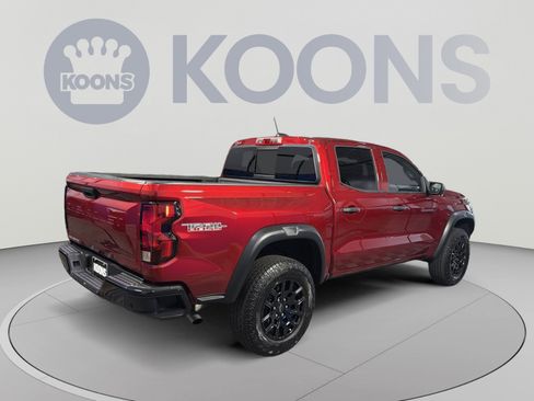 Used 2024 Chevrolet Colorado Trail Boss w/ Technology Package AWD/4WD image 7