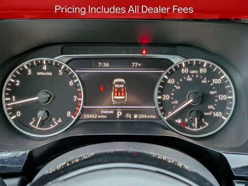 Used 2024 Nissan Pathfinder SL w/ SL Premium Package FWD image 30