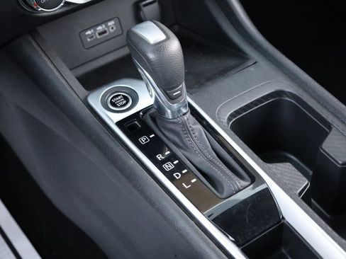 Used 2023 Nissan Sentra SV image 39