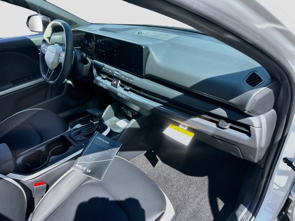 New 2026 Kia K4 GT-Line FWD image 28
