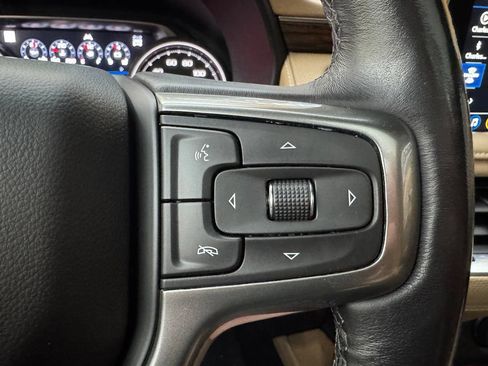 Used 2021 Chevrolet Tahoe Premier AWD/4WD image 18