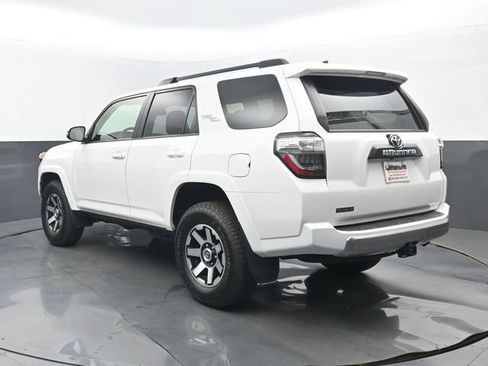 Used 2021 Toyota 4Runner TRD Off-Road Premium w/ Moonroof Package AWD/4WD image 3