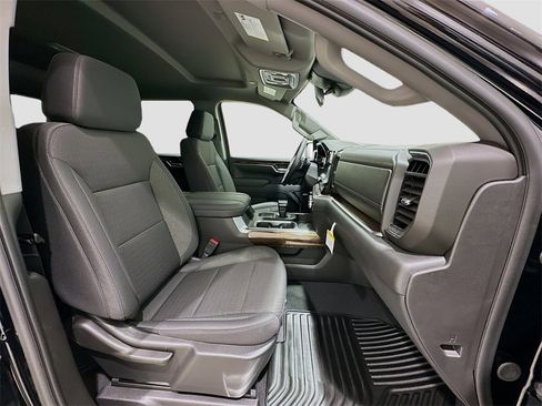 New 2026 GMC Sierra 1500 Elevation image 29