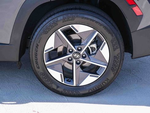 Used 2026 Hyundai Tucson SEL Plus FWD image 9