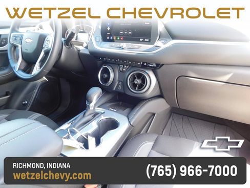 Used 2024 Chevrolet Blazer LT w/ Convenience Package FWD image 18