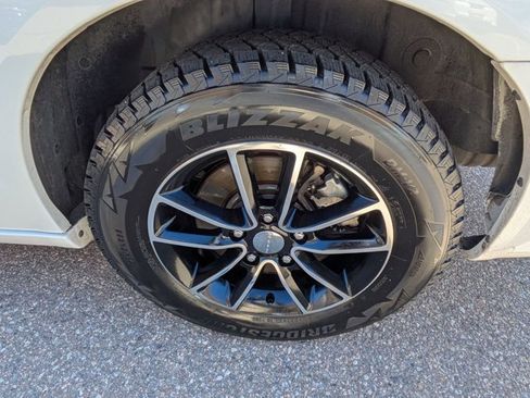 Used 2019 Dodge Grand Caravan GT image 9