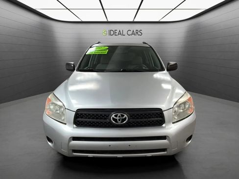 Used 2007 Toyota RAV4 2WD image 2