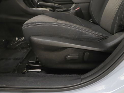 Used 2021 Subaru Crosstrek 2.0i Premium w/ Moonroof Package image 22