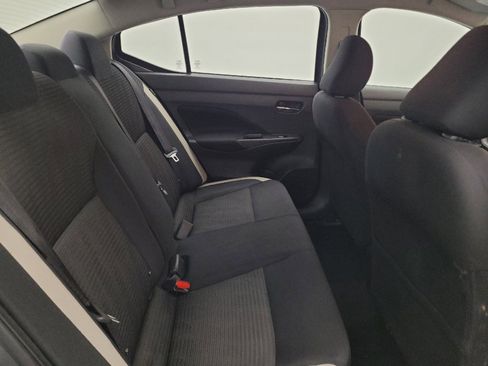 Used 2021 Nissan Versa SV FWD image 19
