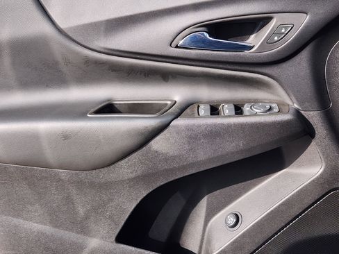 Certified 2022 Chevrolet Equinox LT image 24