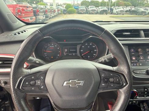 Used 2022 Chevrolet TrailBlazer RS FWD image 21