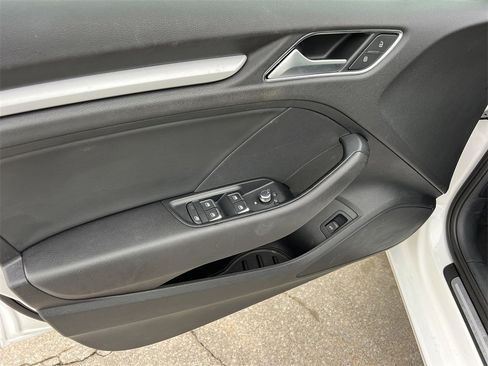 Used 2019 Audi A3 2.0T Premium w/ Convenience Package image 7