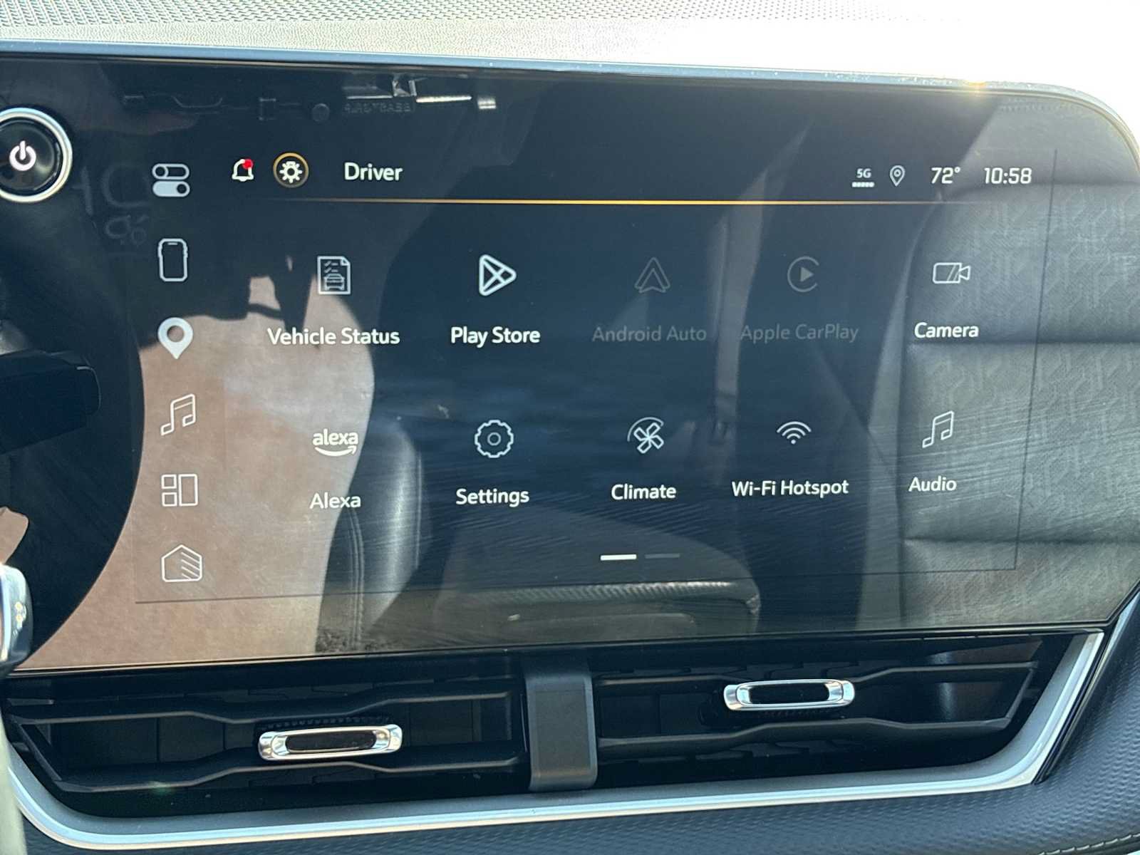 Used 2025 Chevrolet Equinox LT w/ Convenience Package II FWD image 34