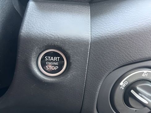 Used 2023 Nissan Frontier PRO-4X w/ Pro-4X Premium Package image 27