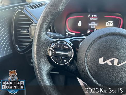 Used 2023 Kia Soul S image 27